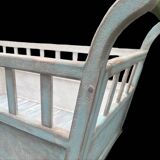 “Old-fashioned” pram