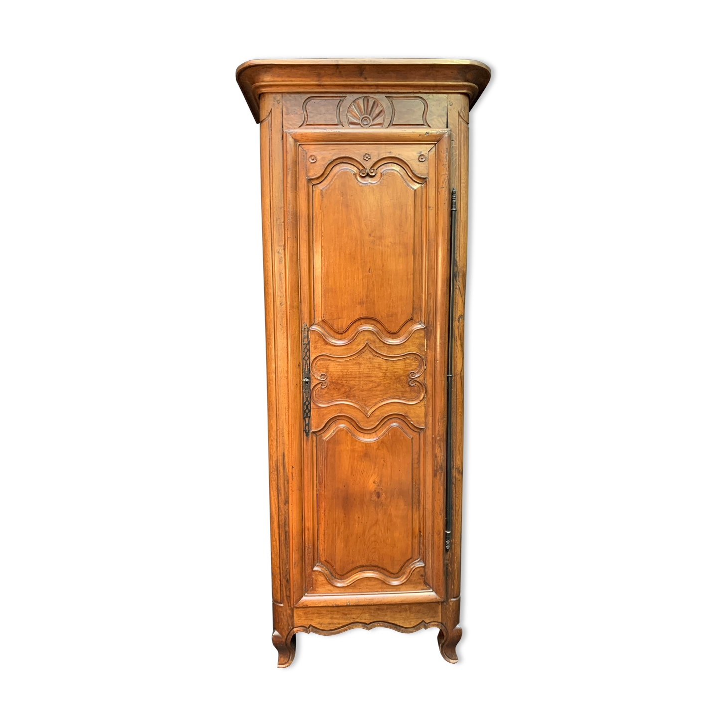 Old wardrobe from the 19th century