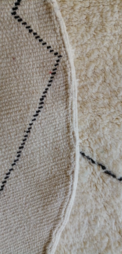 Round Berber carpet 140cm