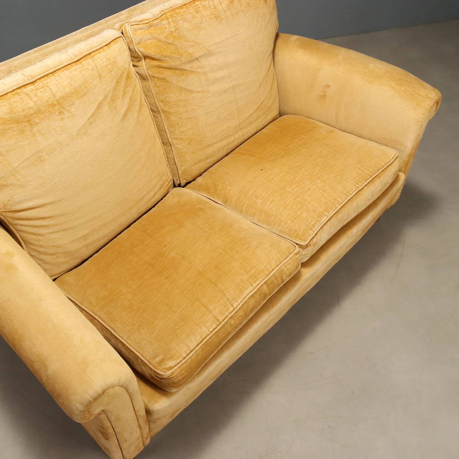 Two-seater velvet sofa from the 1950s to be restored.