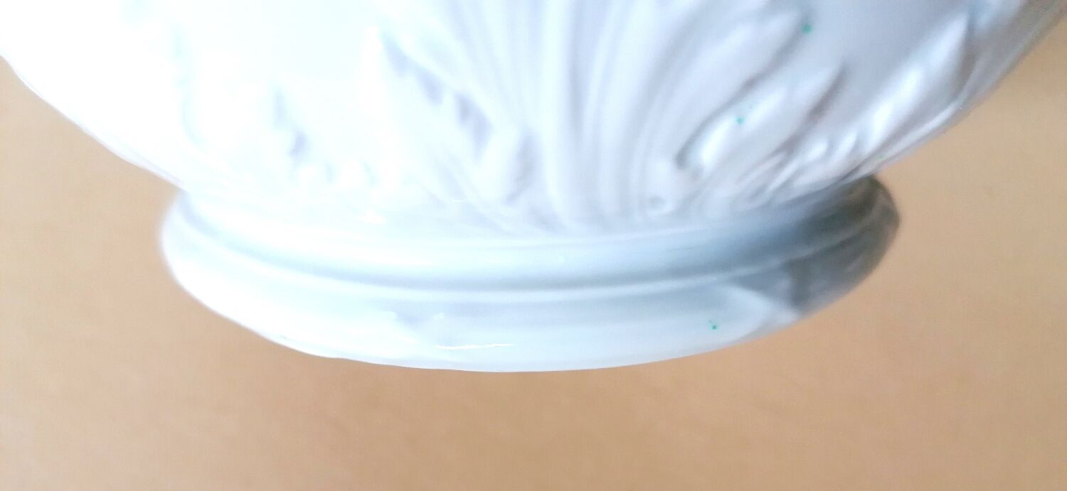 Cache pot Limoges in white porcelain