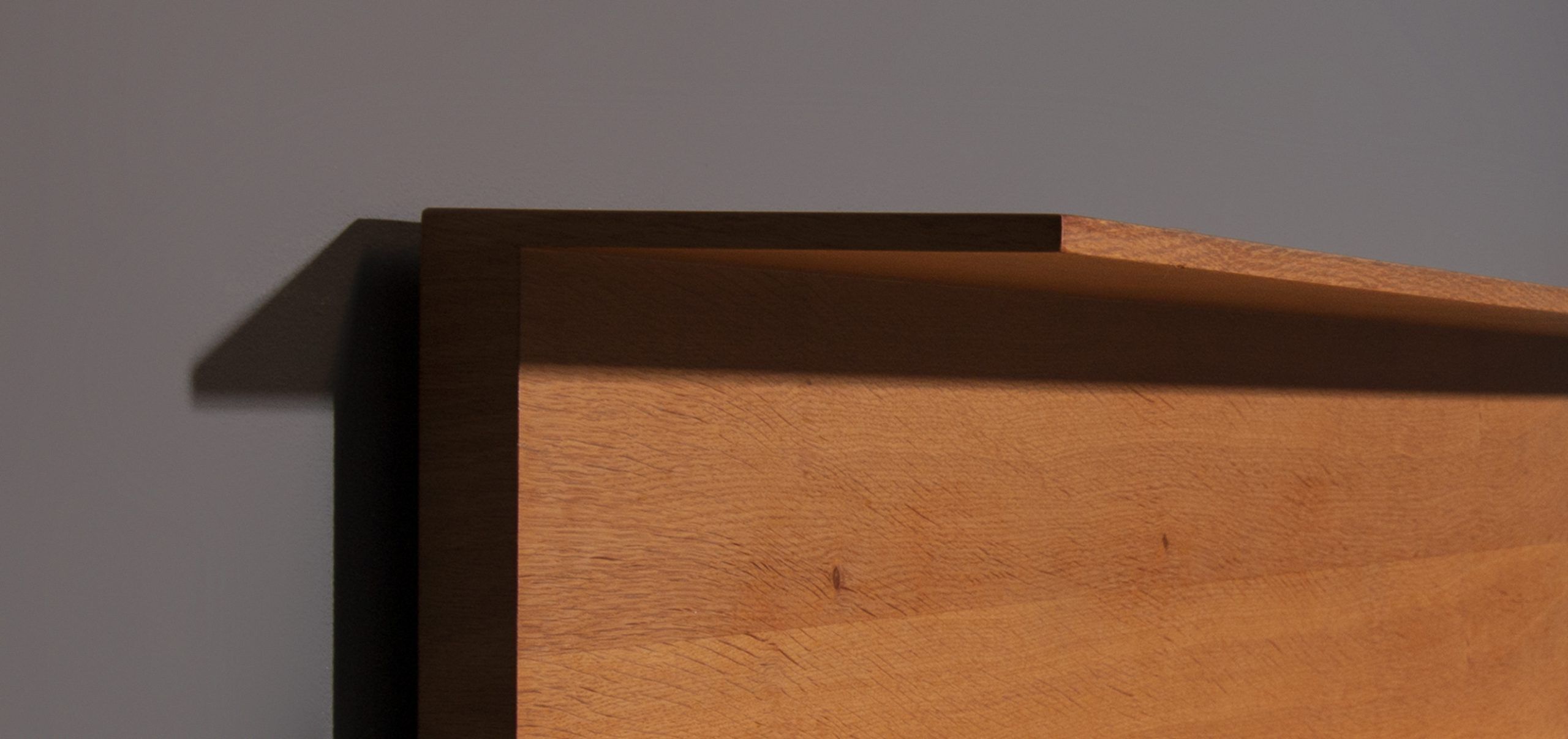 Renz wall shelf in oak width 150 cm wide