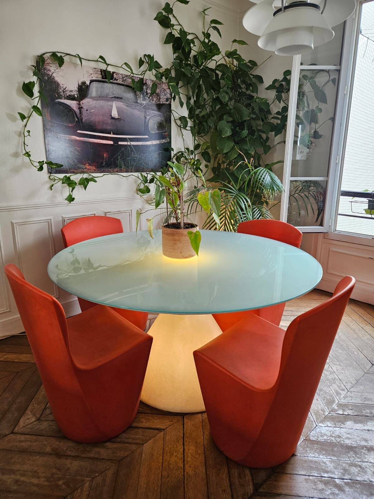 Table lumineuse ED et 4 chaises Zoe – Slide, design Guglielmo Berch