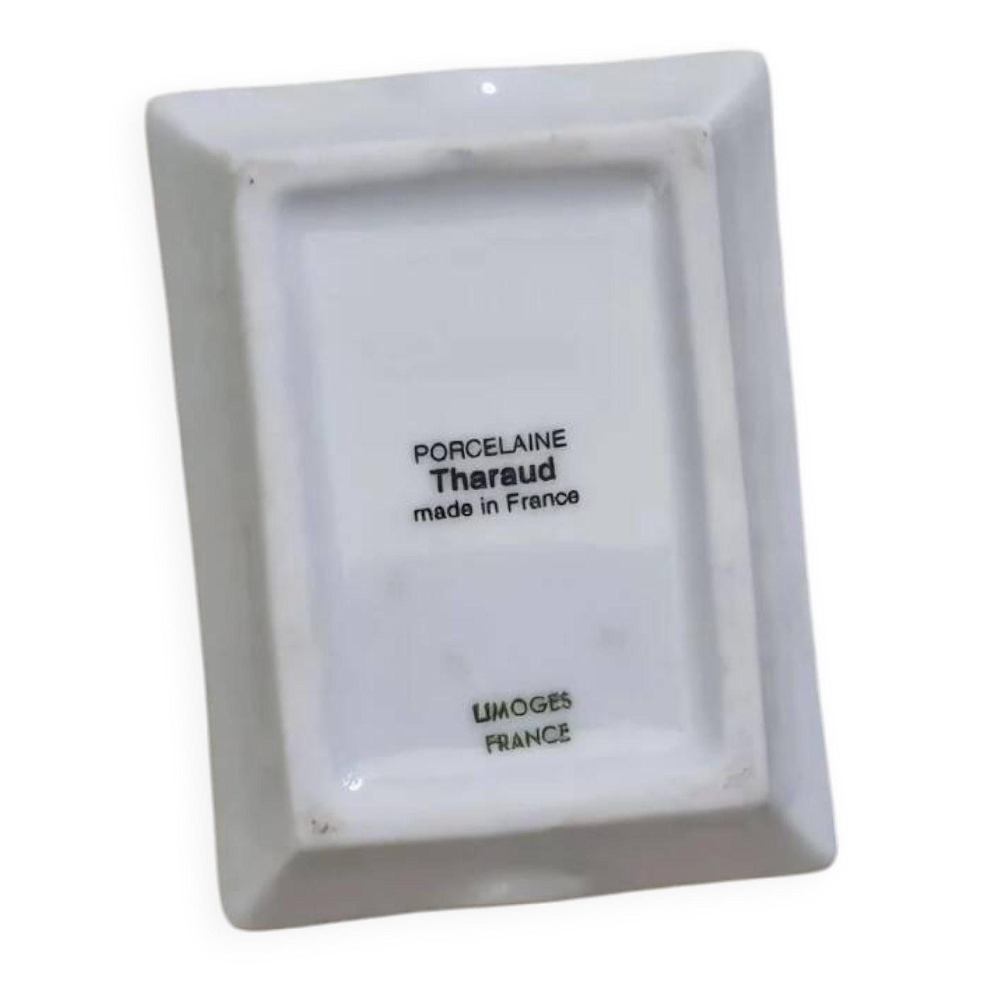 Tharaud pocket emptier