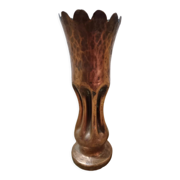 Shell casing vase