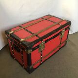 Old mail trunk 1900