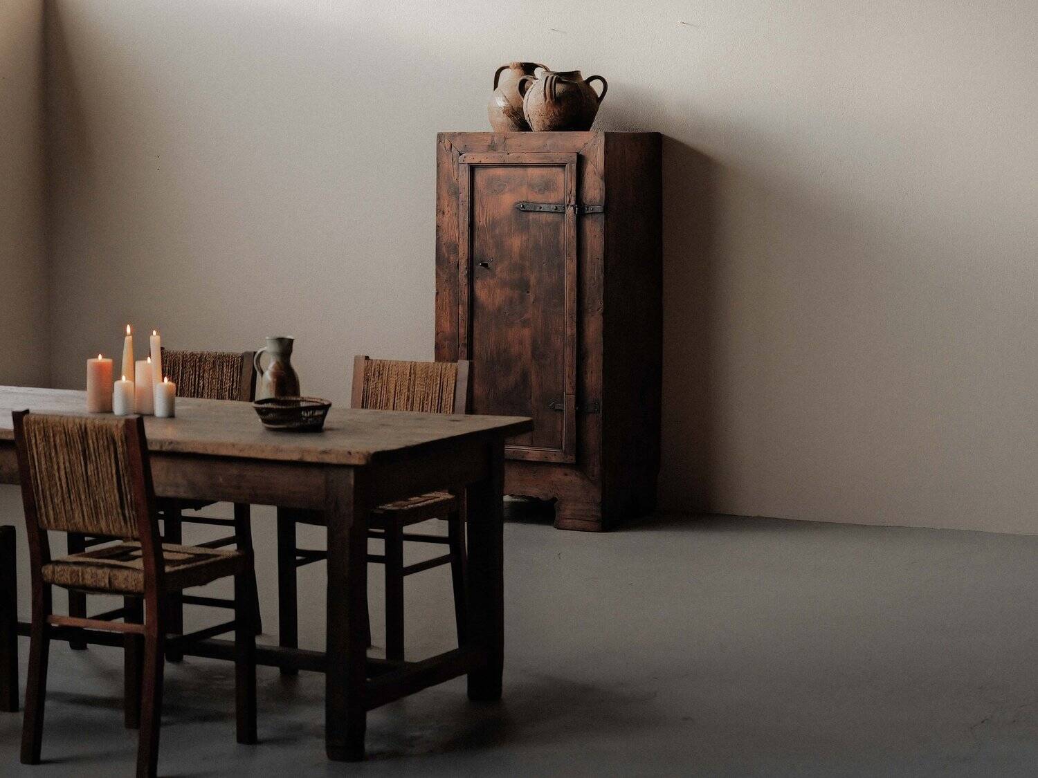 Bonnetière alpine en sapin – Piémont, XVIIIᵉ siècle, art populaire