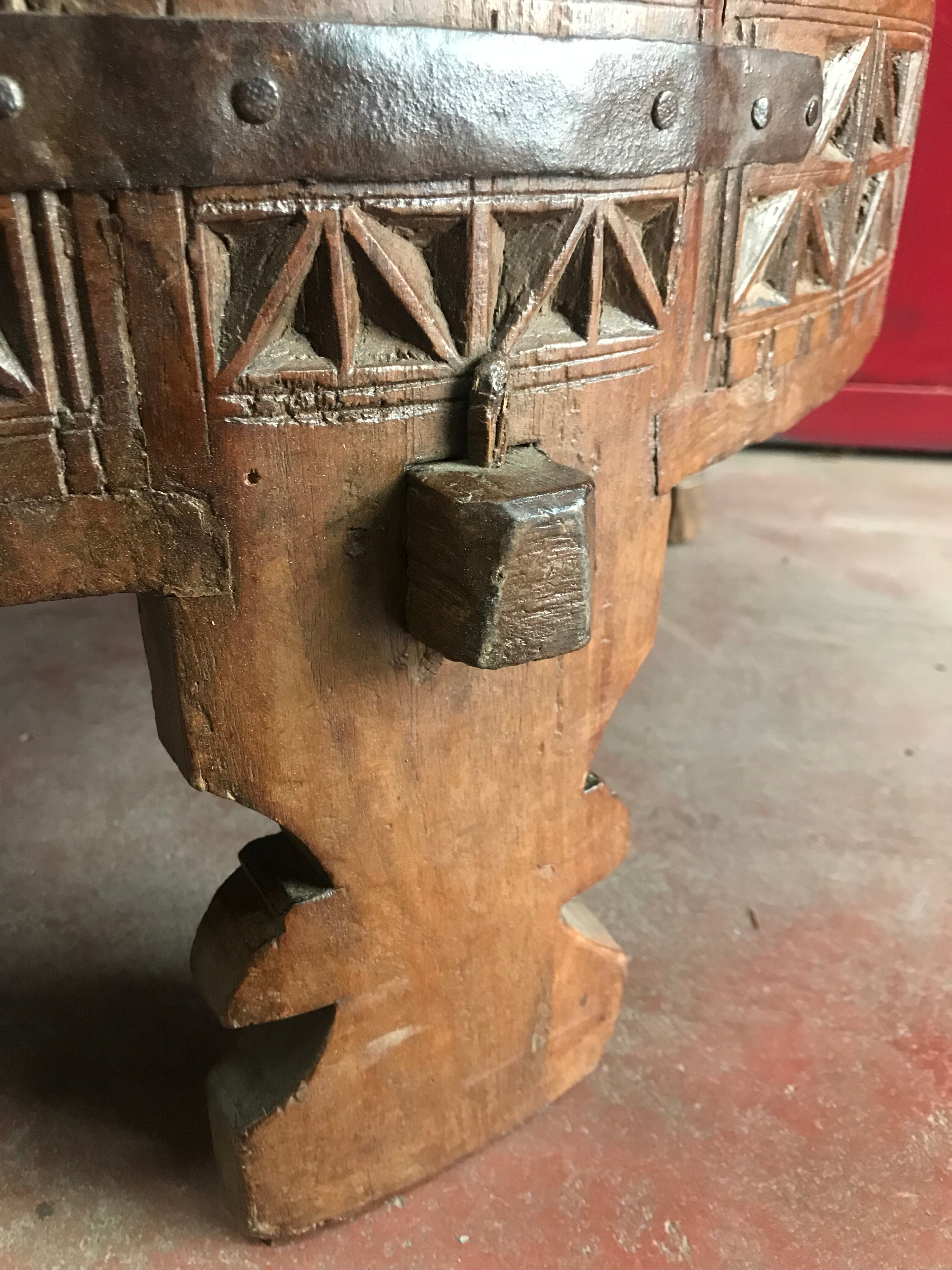 Coffee table, teak wood India