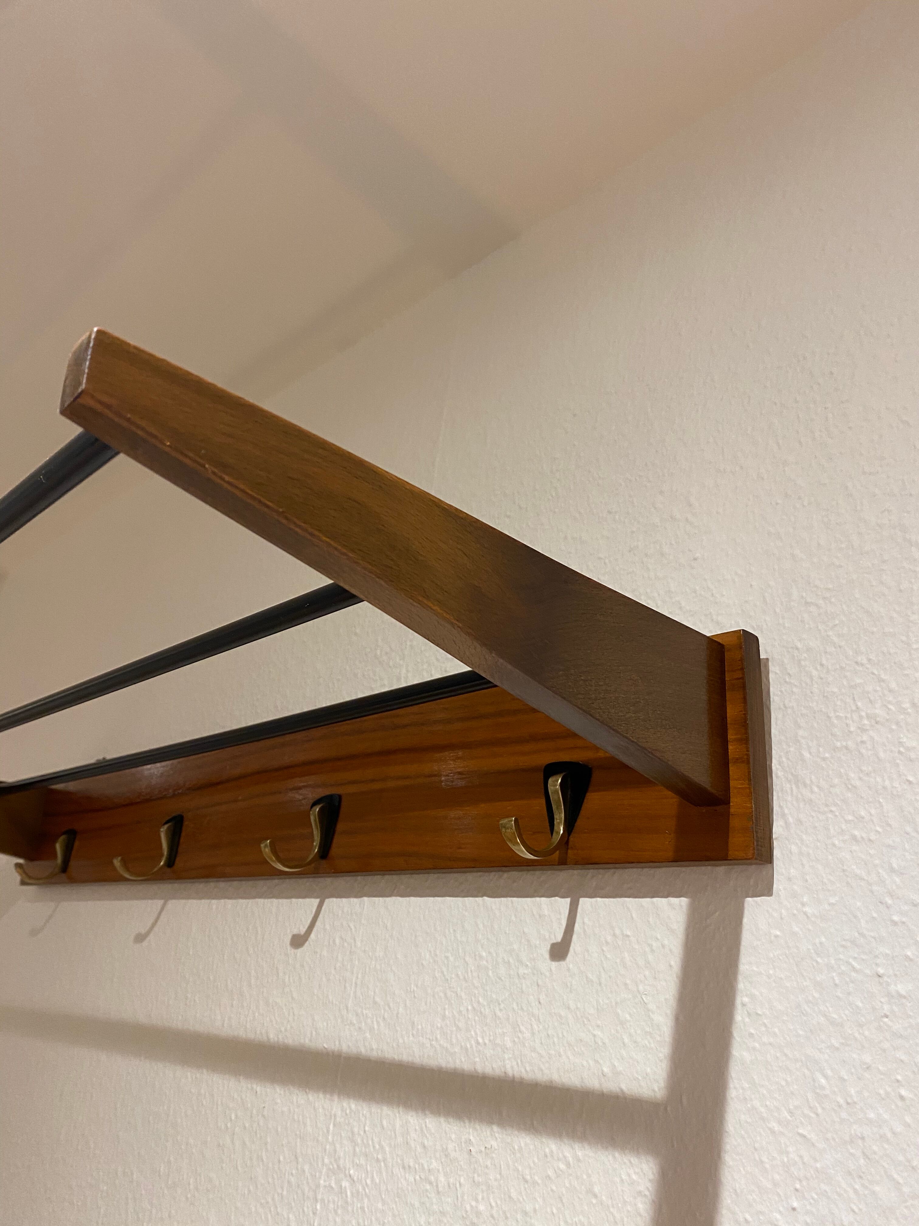 Tyk wall coats holder