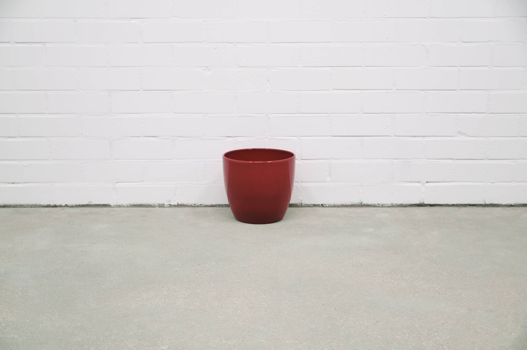 burgundy red flower pot