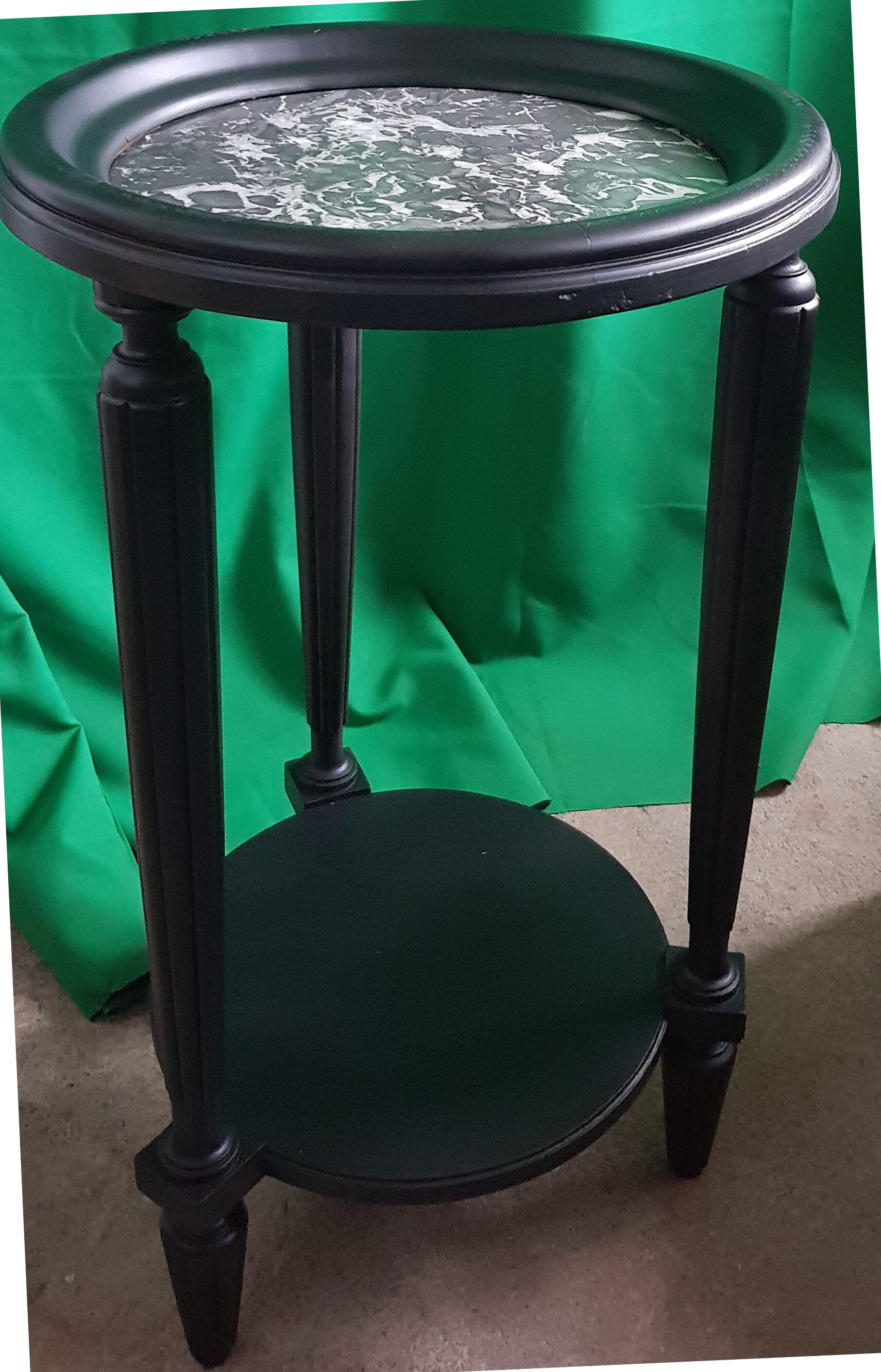 Pedestal table - black and white marble top