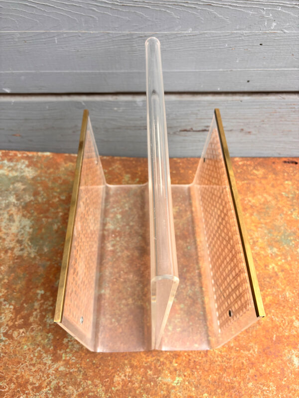 Porte-revues vintage 70´s en plexiglass. Home Dior