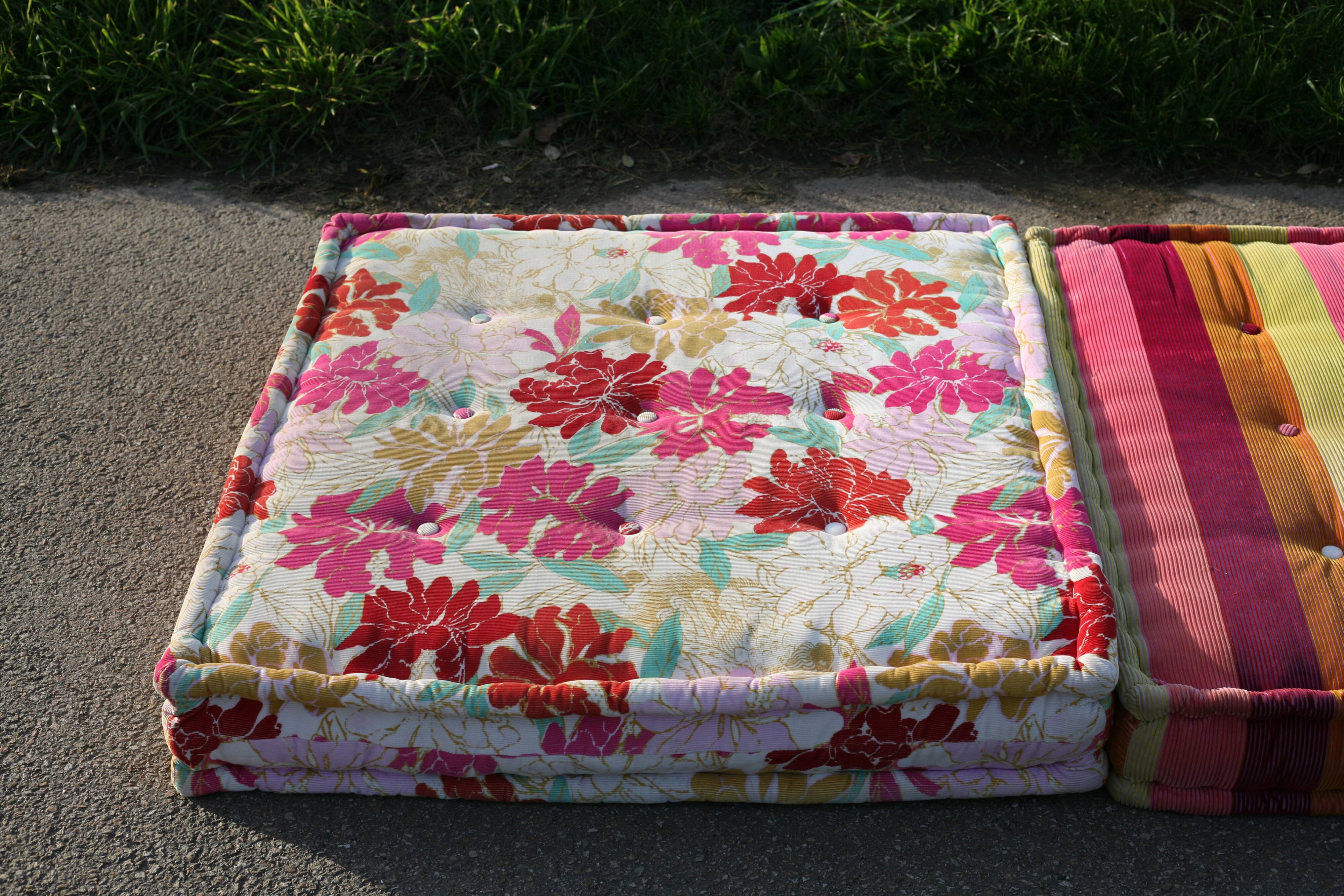 Mah Jong sofa, Hans Hopfer, Roche Bobois, 2010s