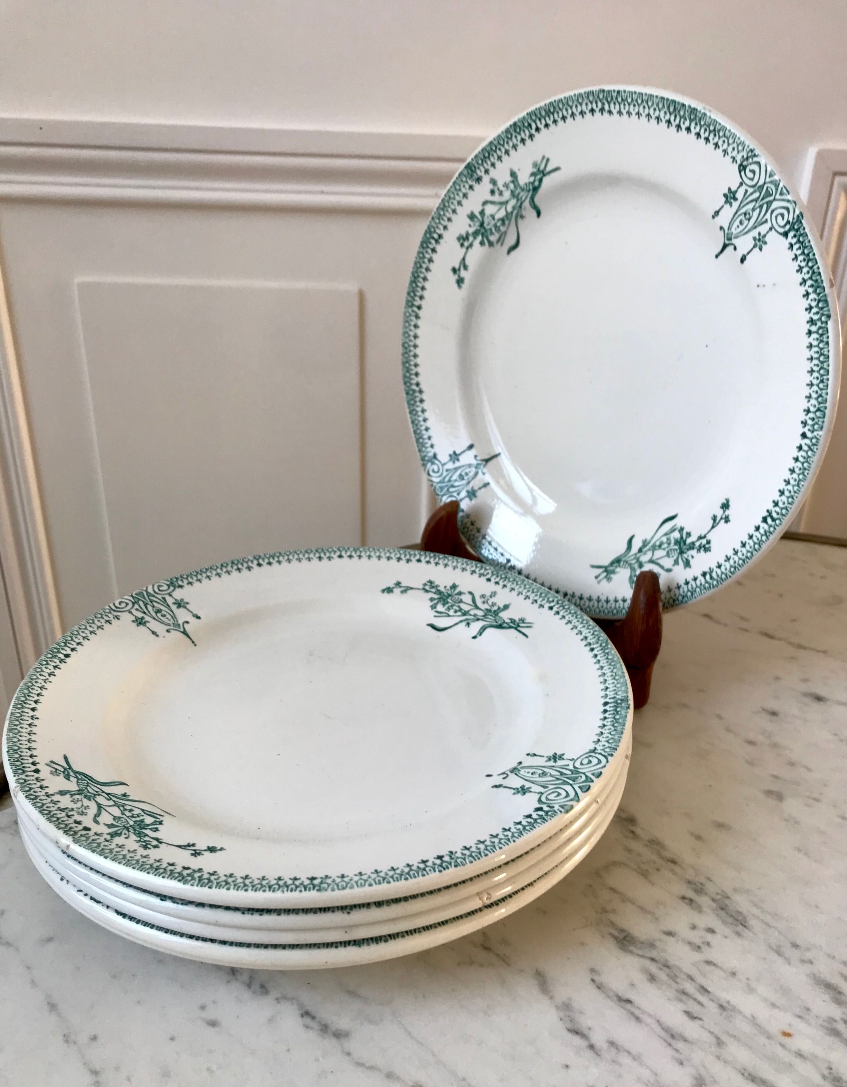 6 Terre de Fer Saint-Amand dessert plates late nineteenth