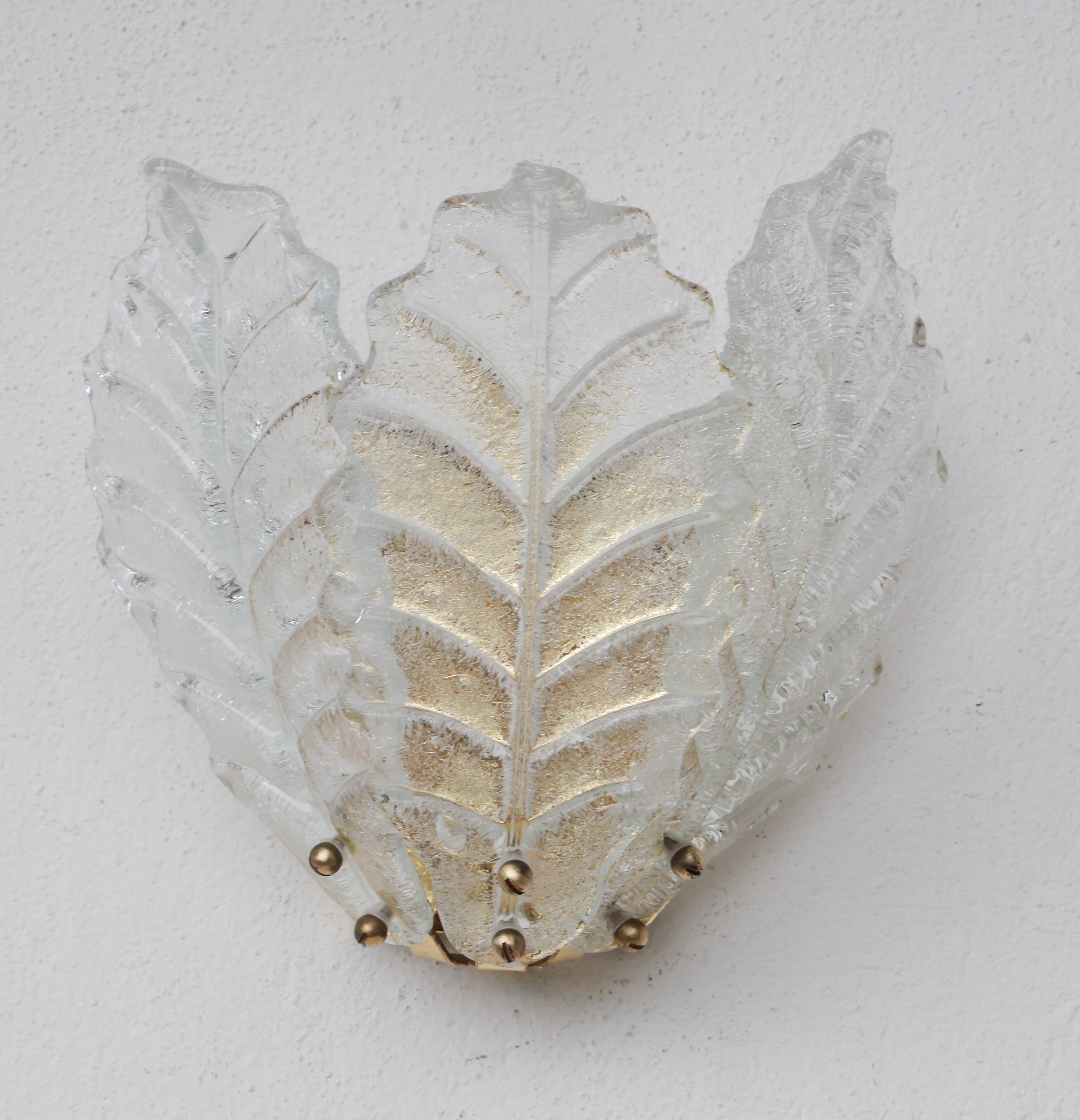 Set of 2 Taormina, Elegant Murano Wall Light Transparent Leaves, 1970