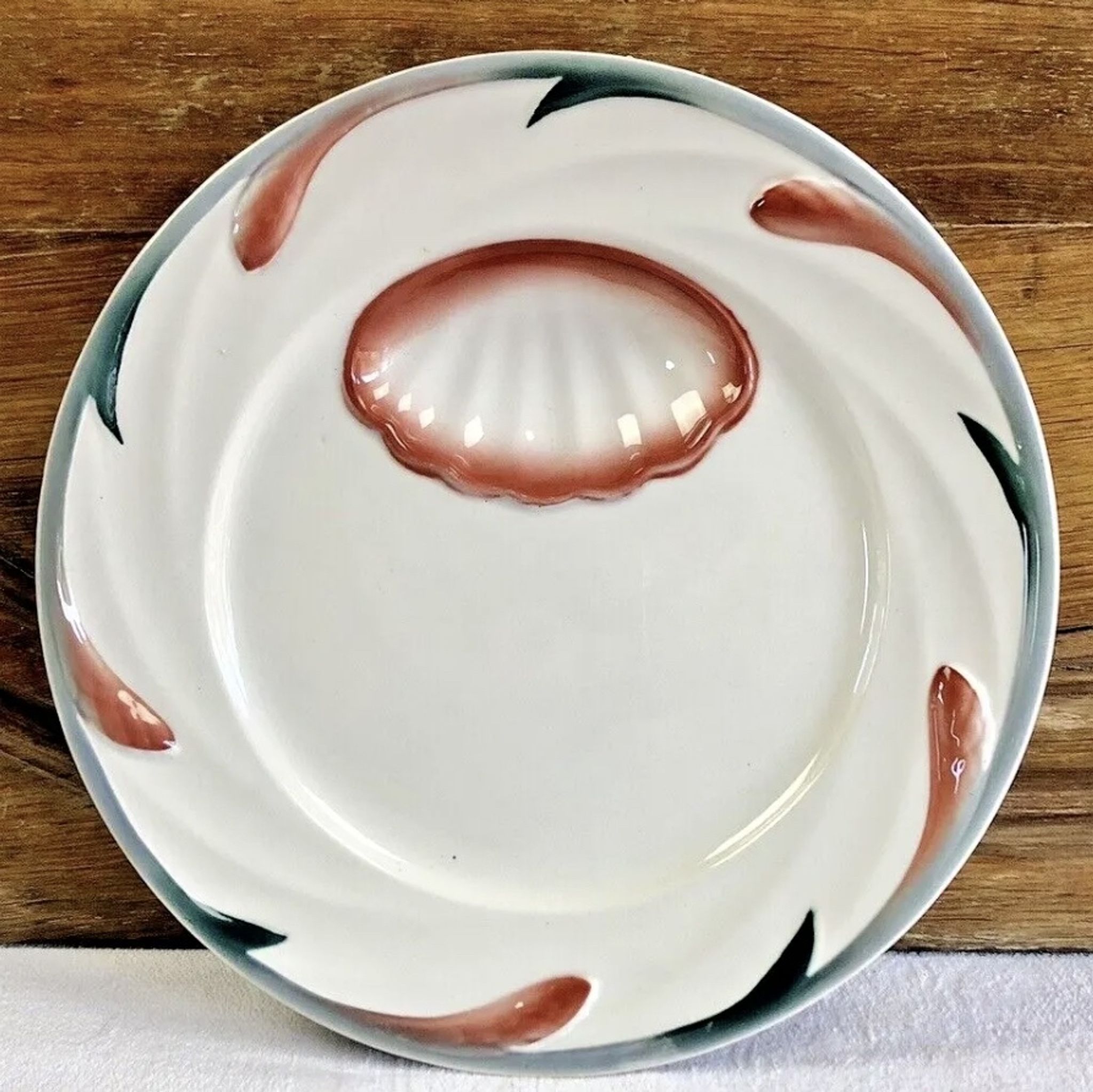Set of 6 old Digoin Sarreguemines asparagus slushie plates