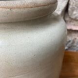 Old stoneware pot, diameter 19cm