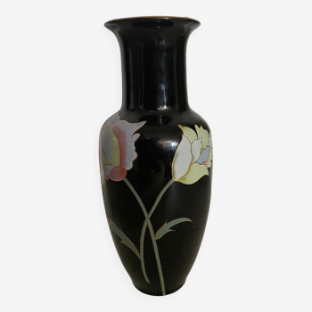 Black vase