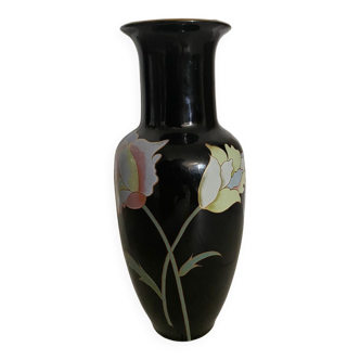 Black vase