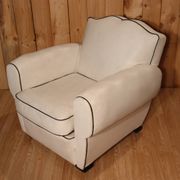 Fauteuil club en cuir blanc