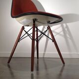 Chair of Charles & Ray Eames, Herman Miller edition.