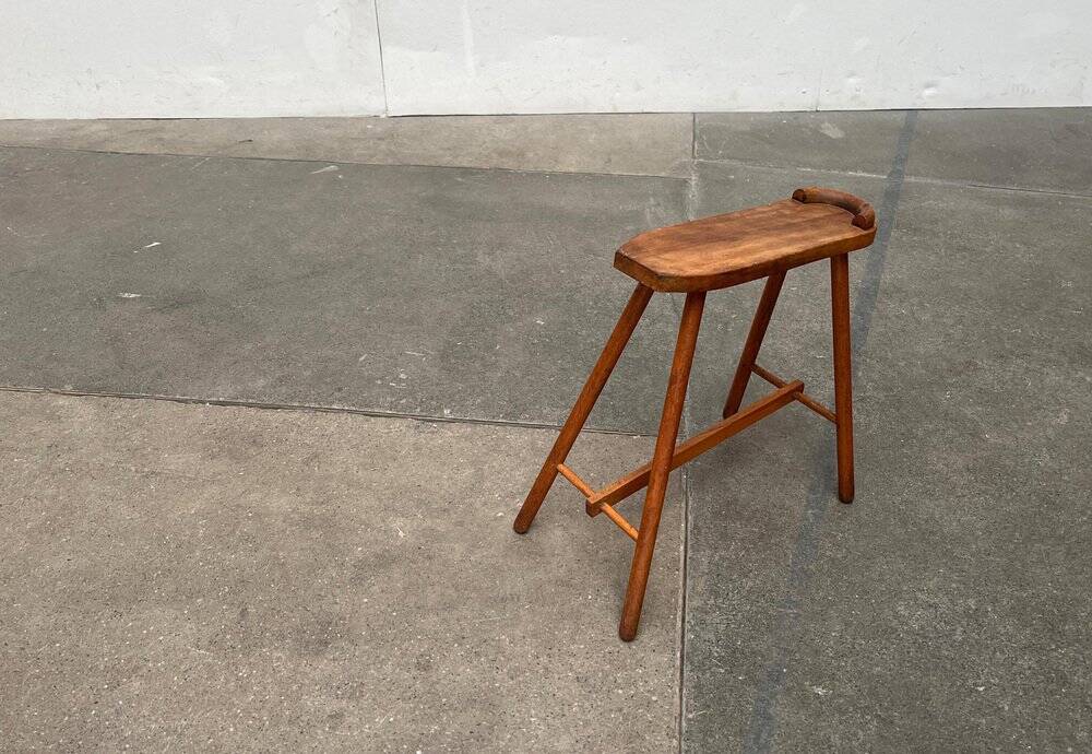 Vintage wooden shoe rack with grease, mid-century, 1950s.