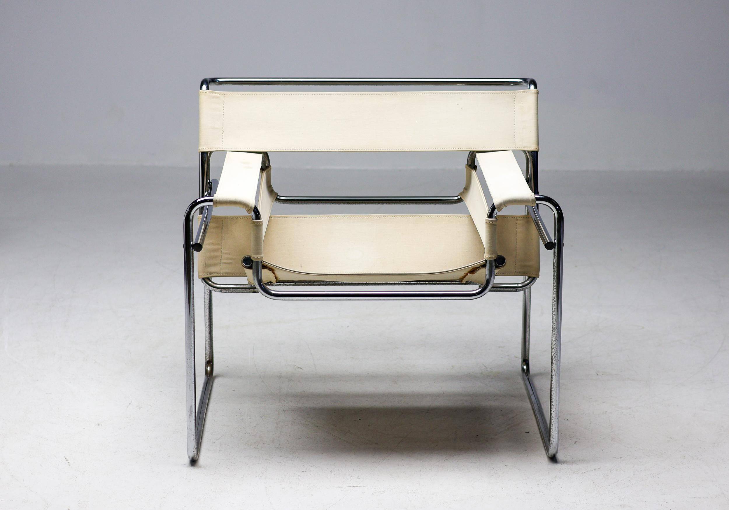 Fauteuil modèle B3 "Wassily" de Marcel Breuer, Gavina