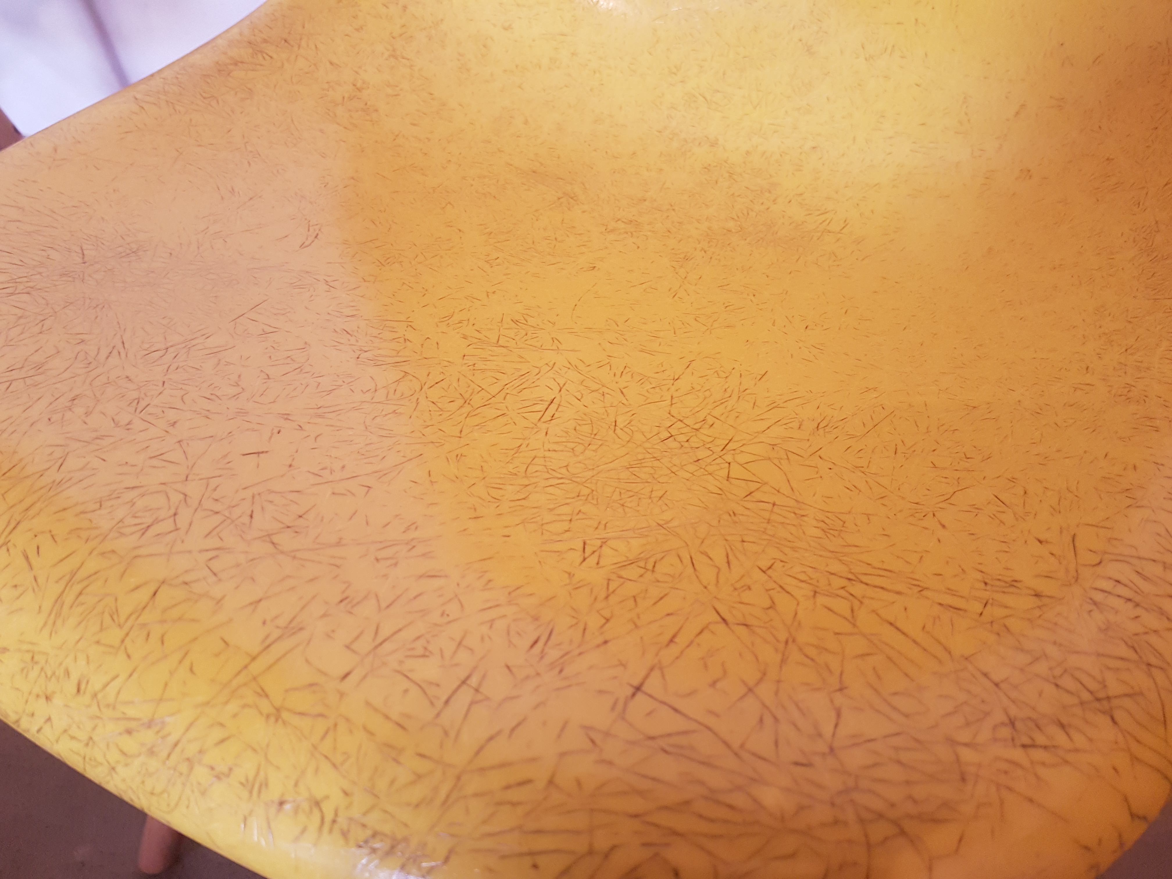 4 DSW chairs by Charles and Ray Eames for Herman Miller