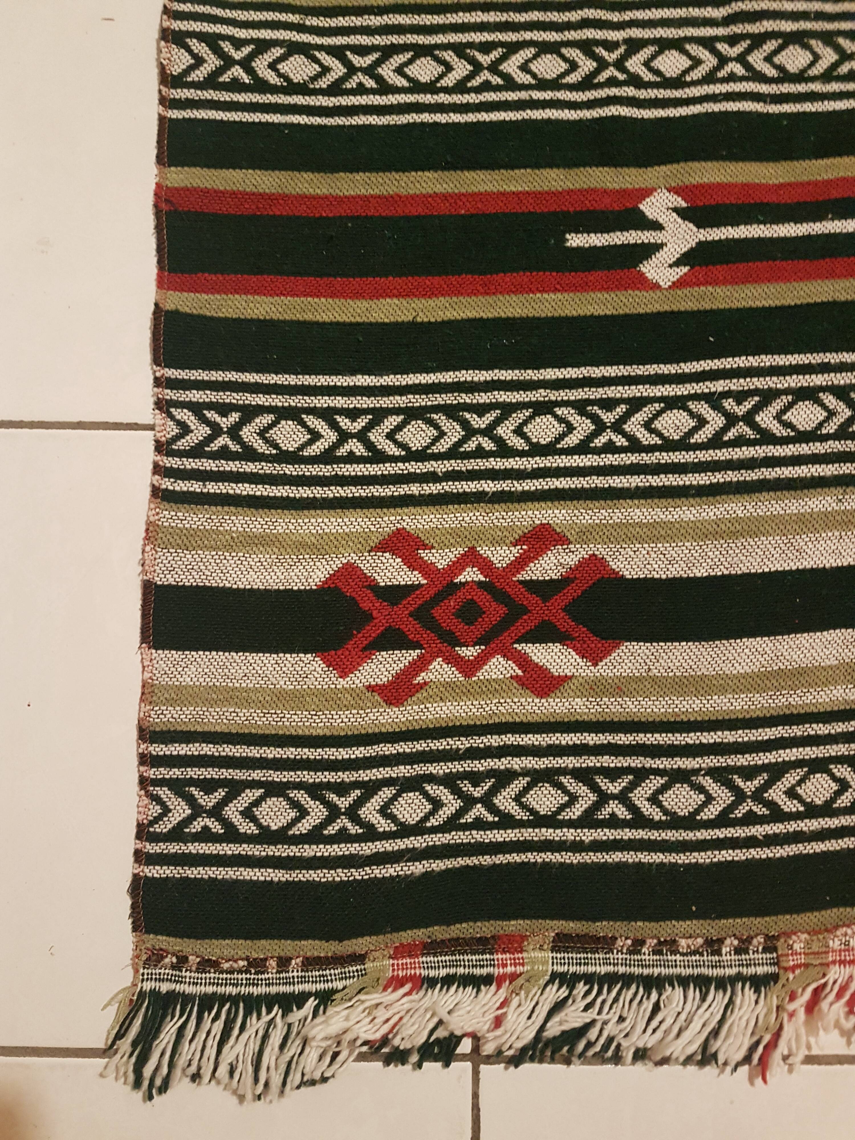 Aztec kilim carpet 99x183cm