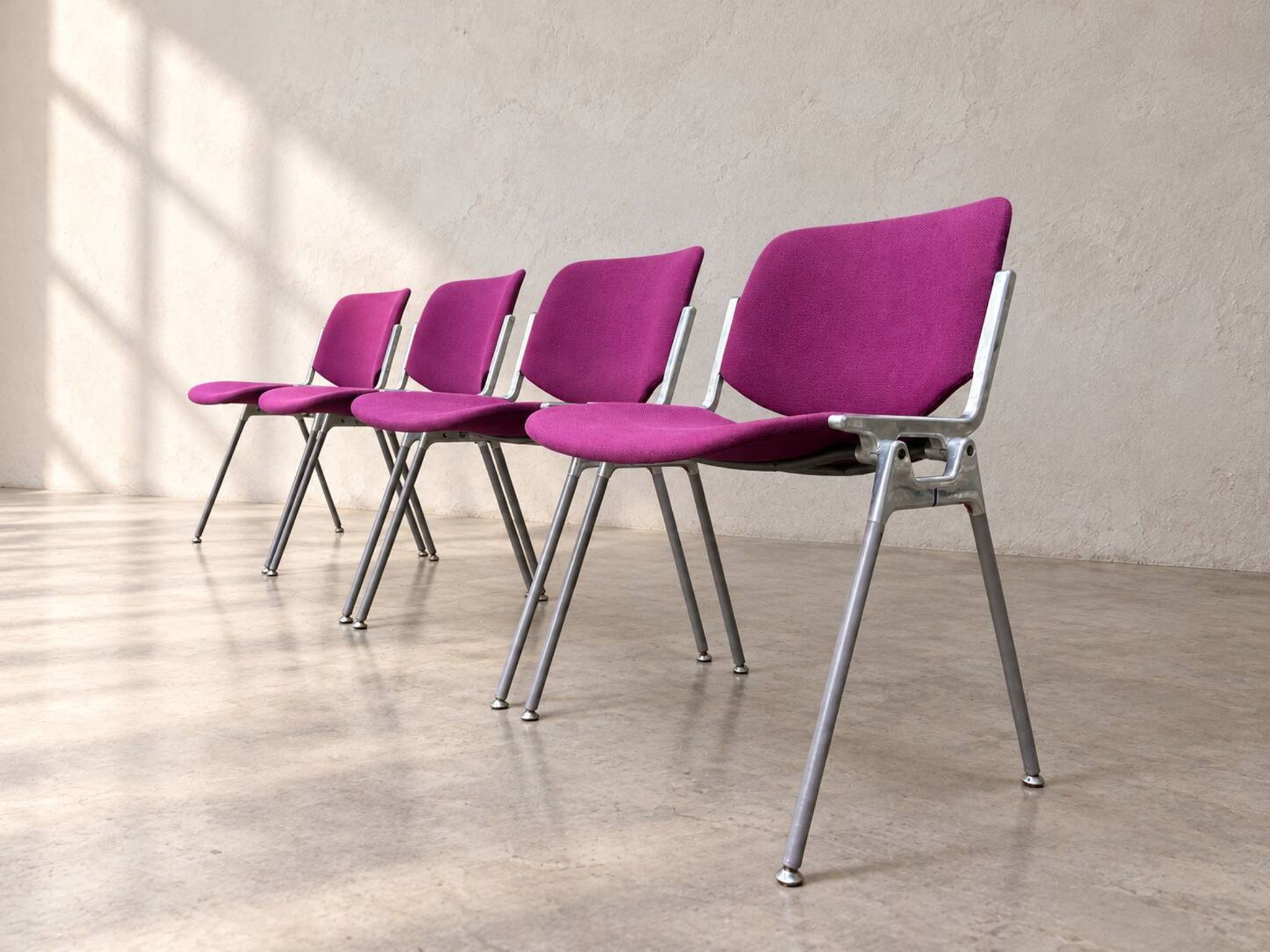 Ensemble de 4 chaises DSC 106 éd. Castelli