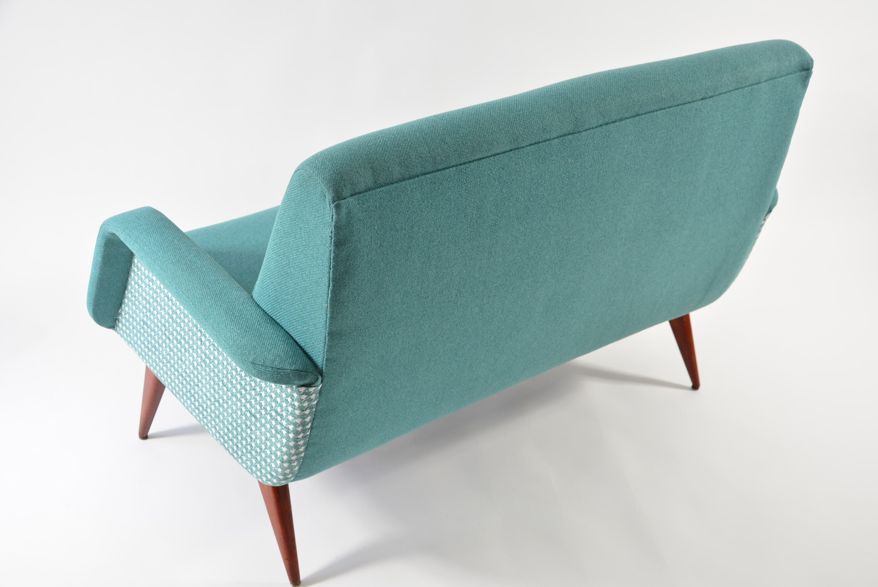 2-seater emerald sofa