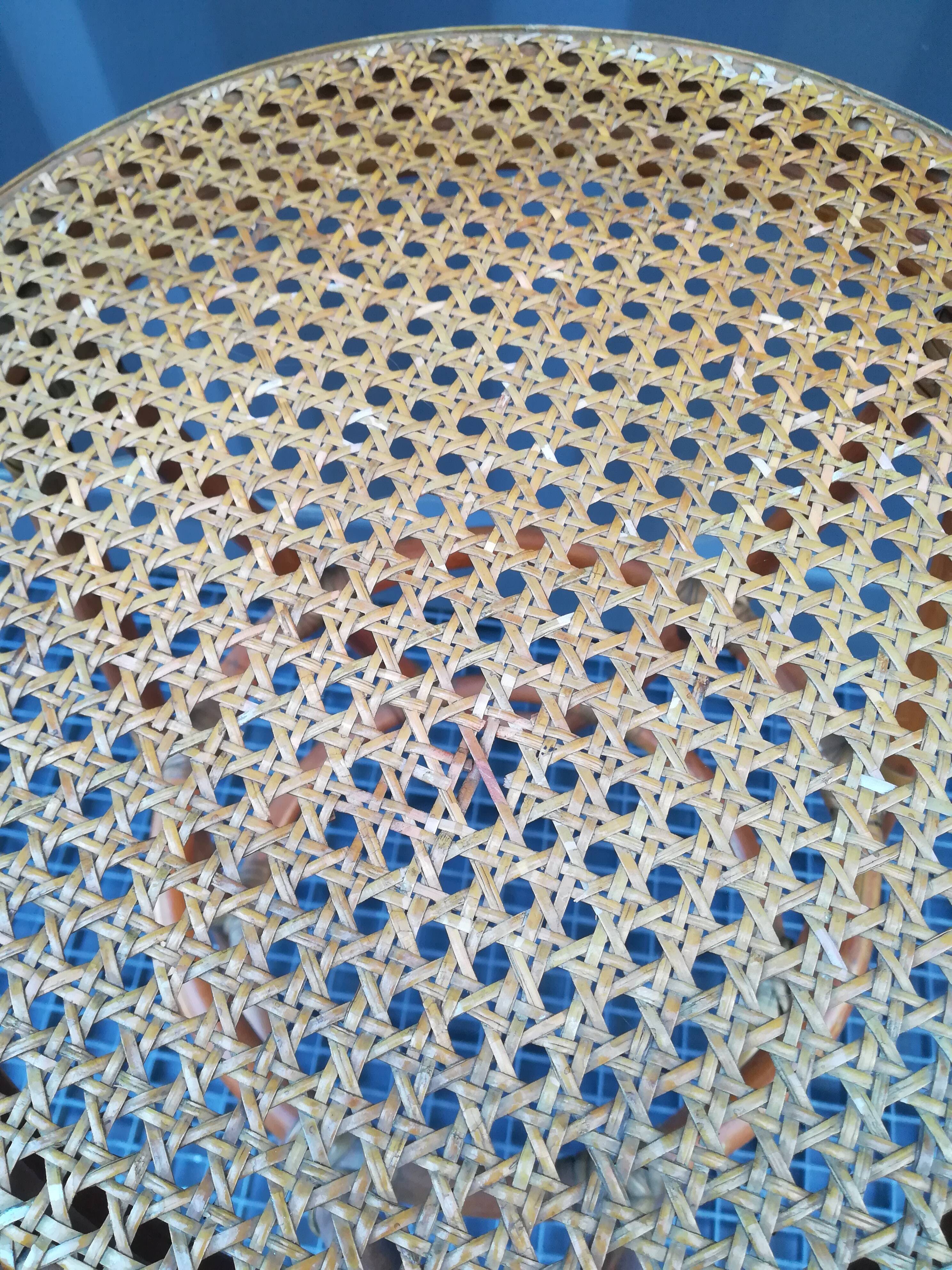 Saddle in rattan and caning