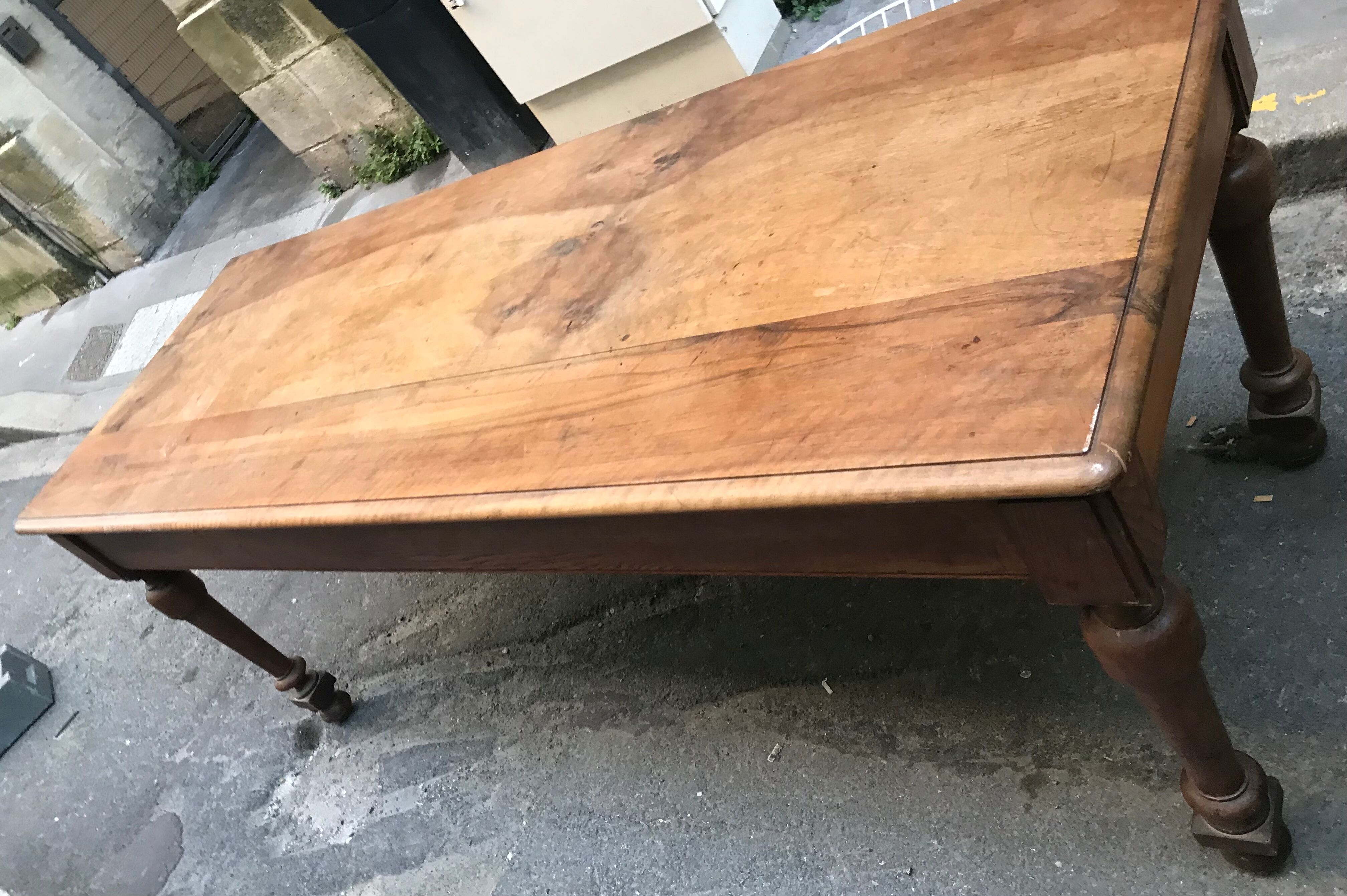 Table de ferme