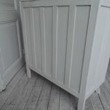 Vintage chest of drawers sublimated in pearl gray, wooden top
