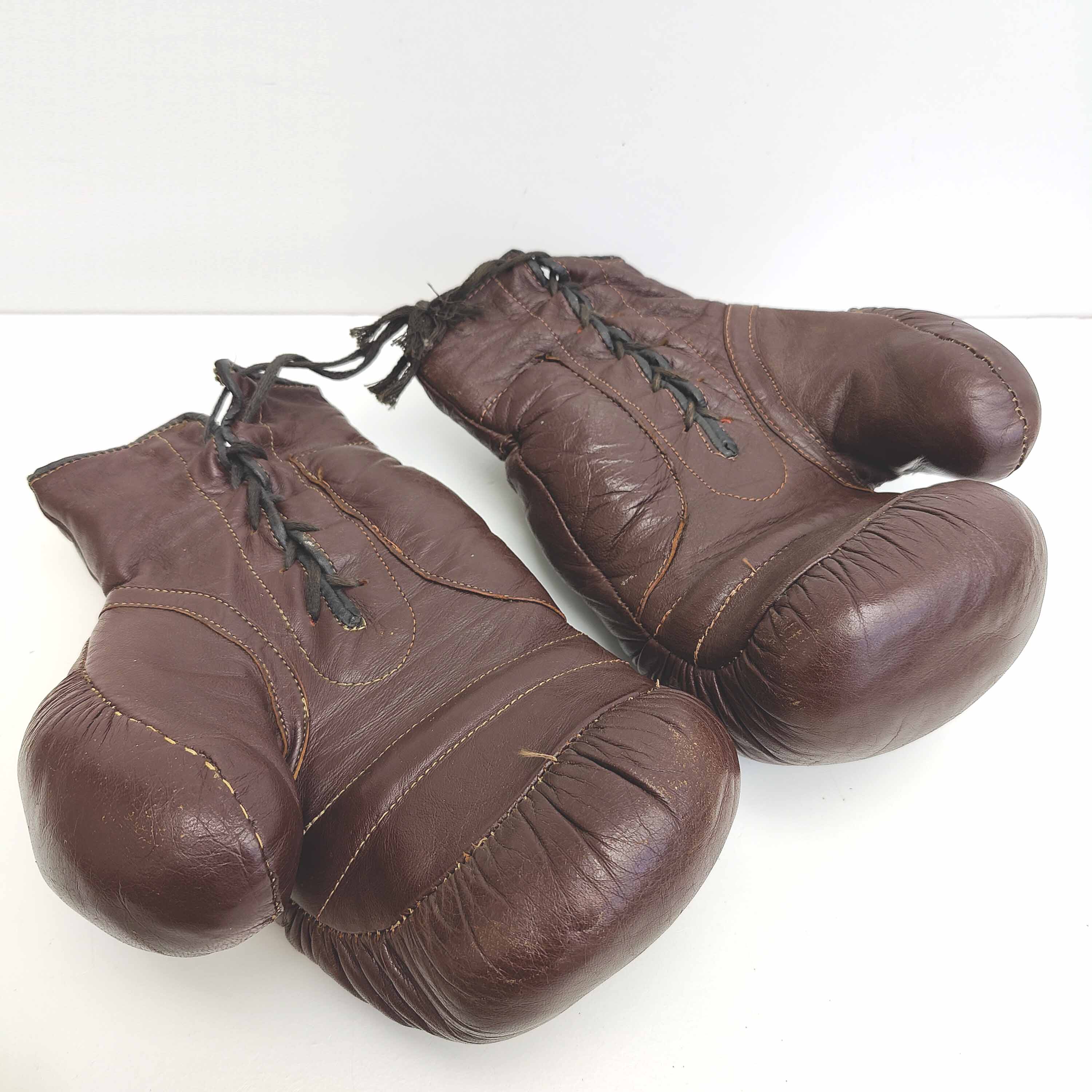 Vintage leather boxing gloves