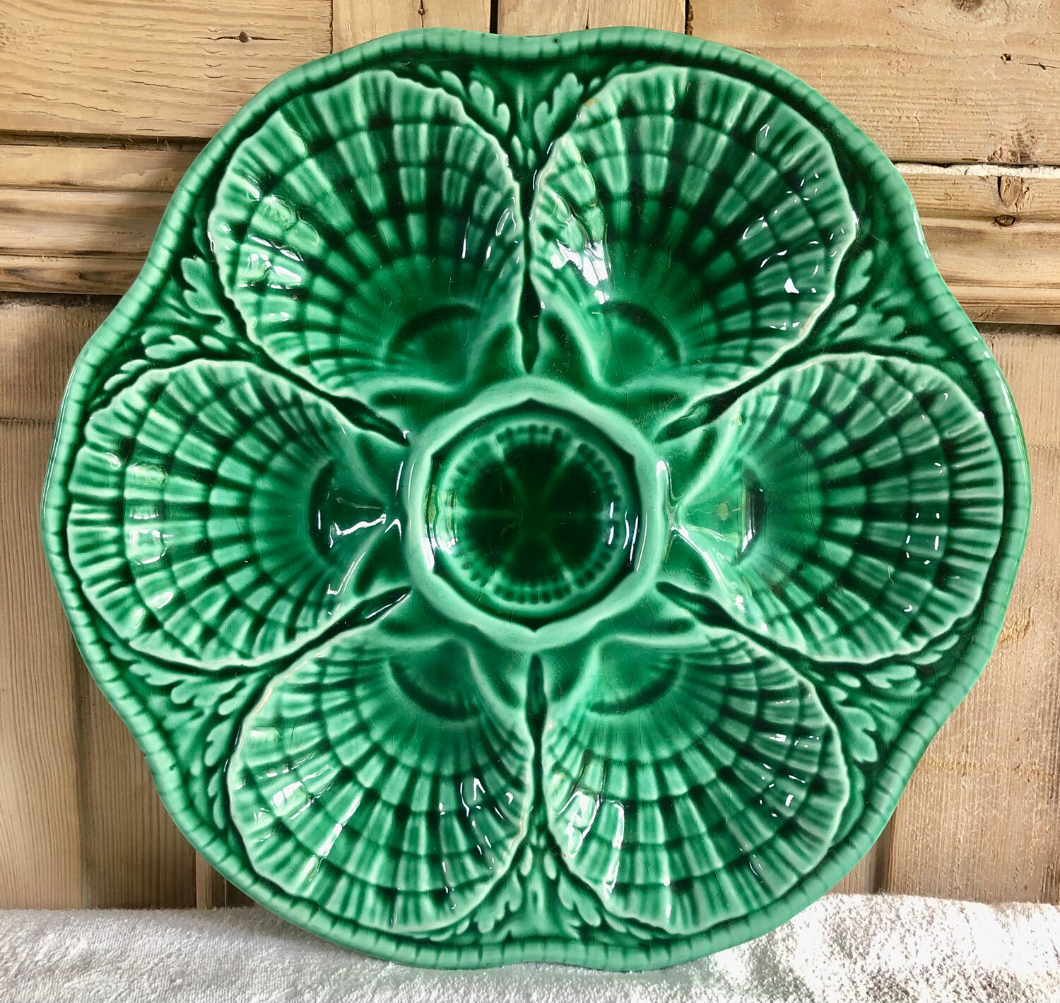 6 Sarreguemines slurry oyster plates