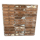 Workshop cabinet with compartments