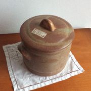 Pot with lid e-mail old sandstone of Vallauris - handmade