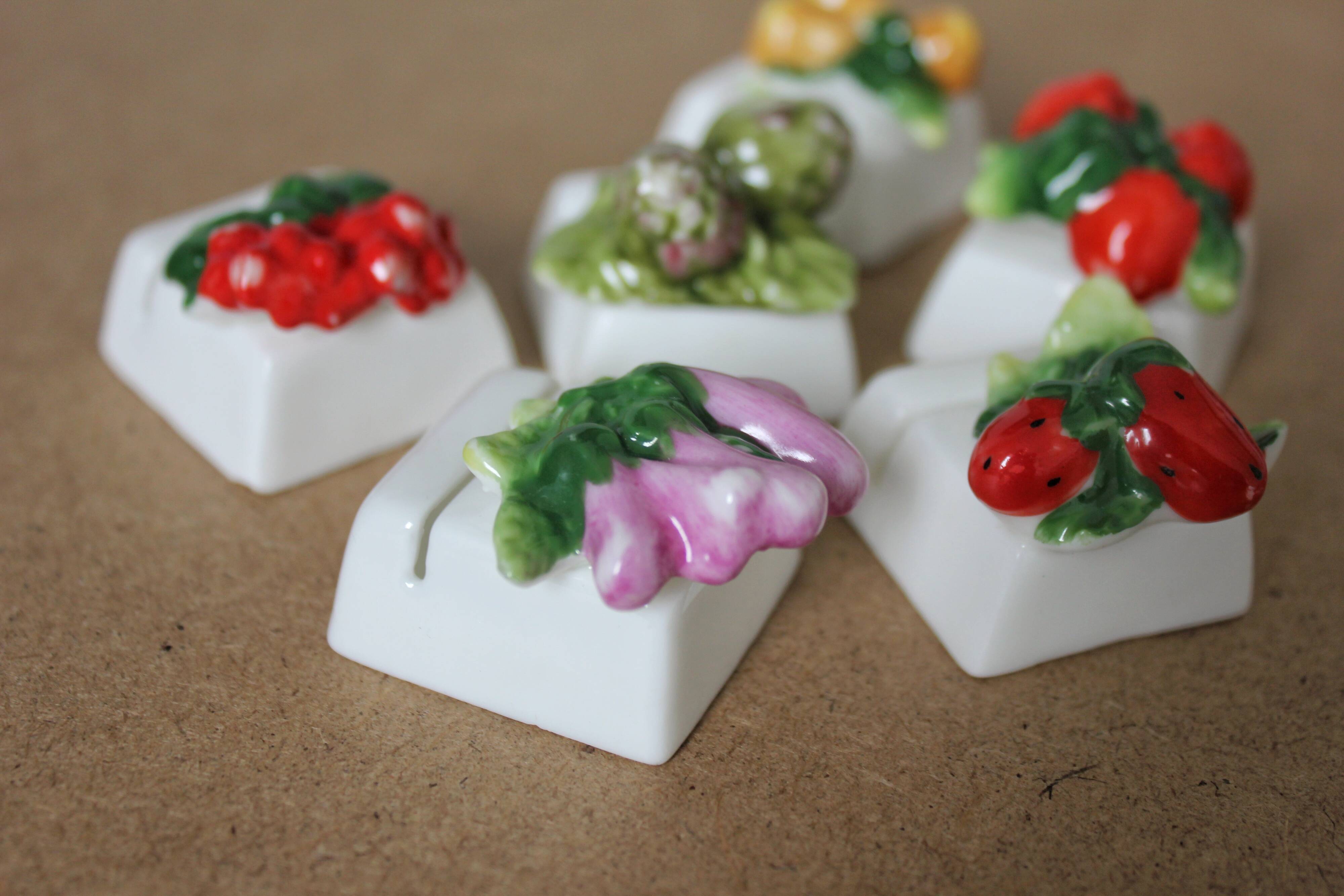 6 vintage fruit and vegetable-themed porcelain name tags in barbotine