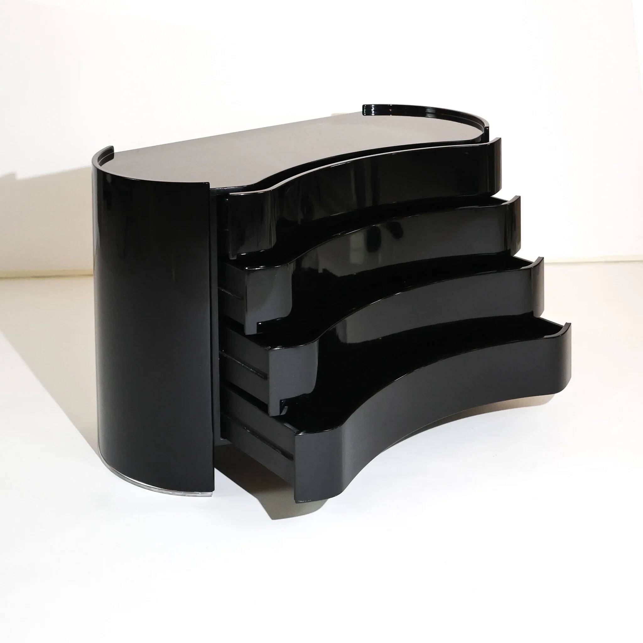 Curved black vintage commode "Aiace" by Benatti, Italy, 1970s