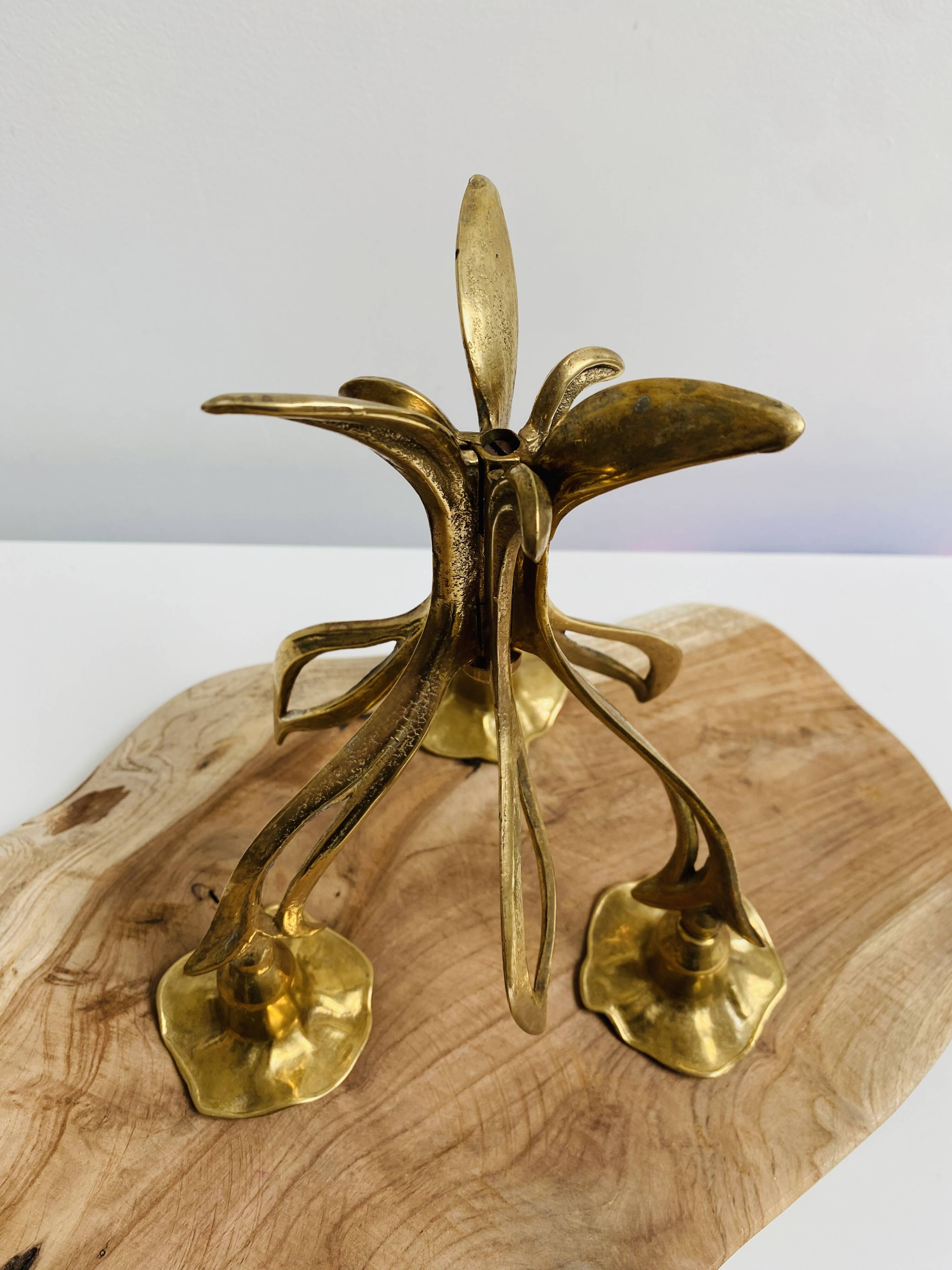 3-armed candlestick, brass flower bouquet