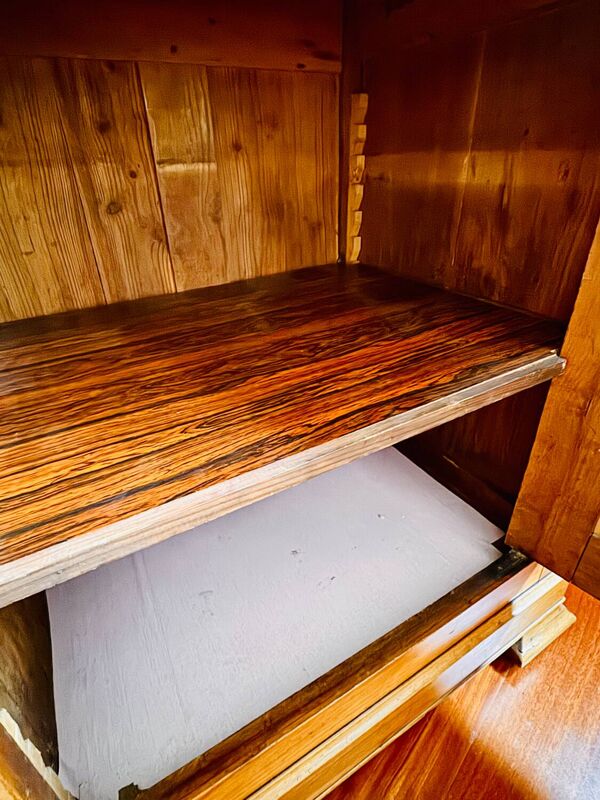 Buffet vaisselier en merisier blond