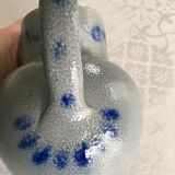 Tall pitcher with handle in sandstone to "gray of betshdorf blue" salt