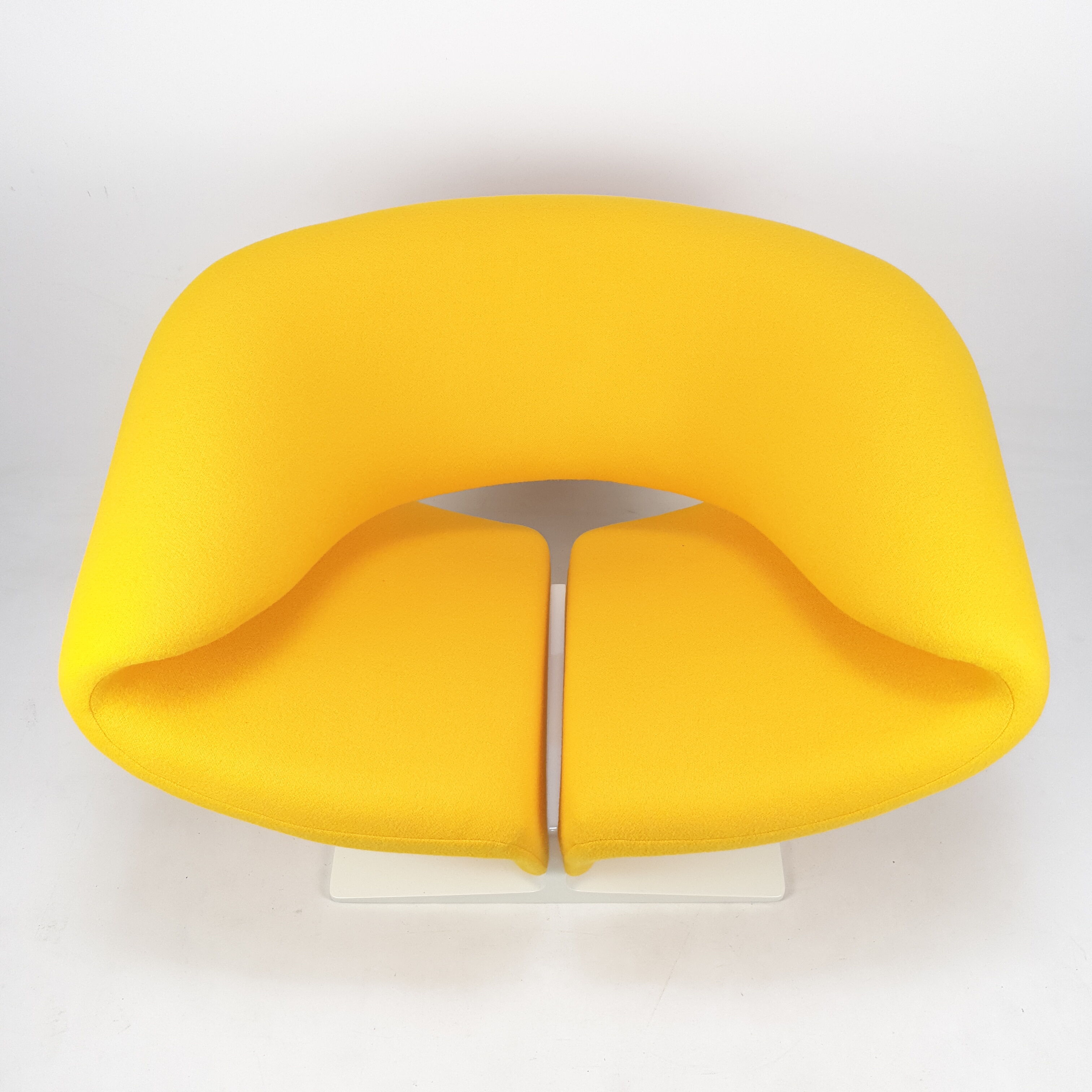 Ribbon Chair by Pierre Paulin for Artifort, 1960's