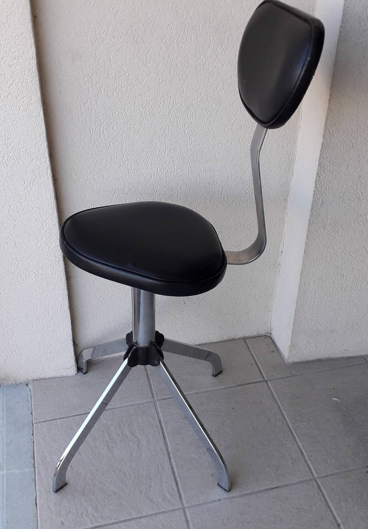 Chaise d'architecte