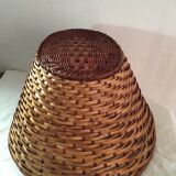 Two-tone braided wicker pan