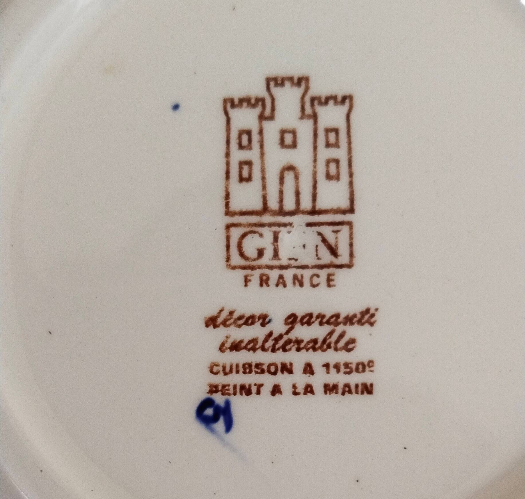 Gien earthenware coffee cups, "peonies" motif, tea cup