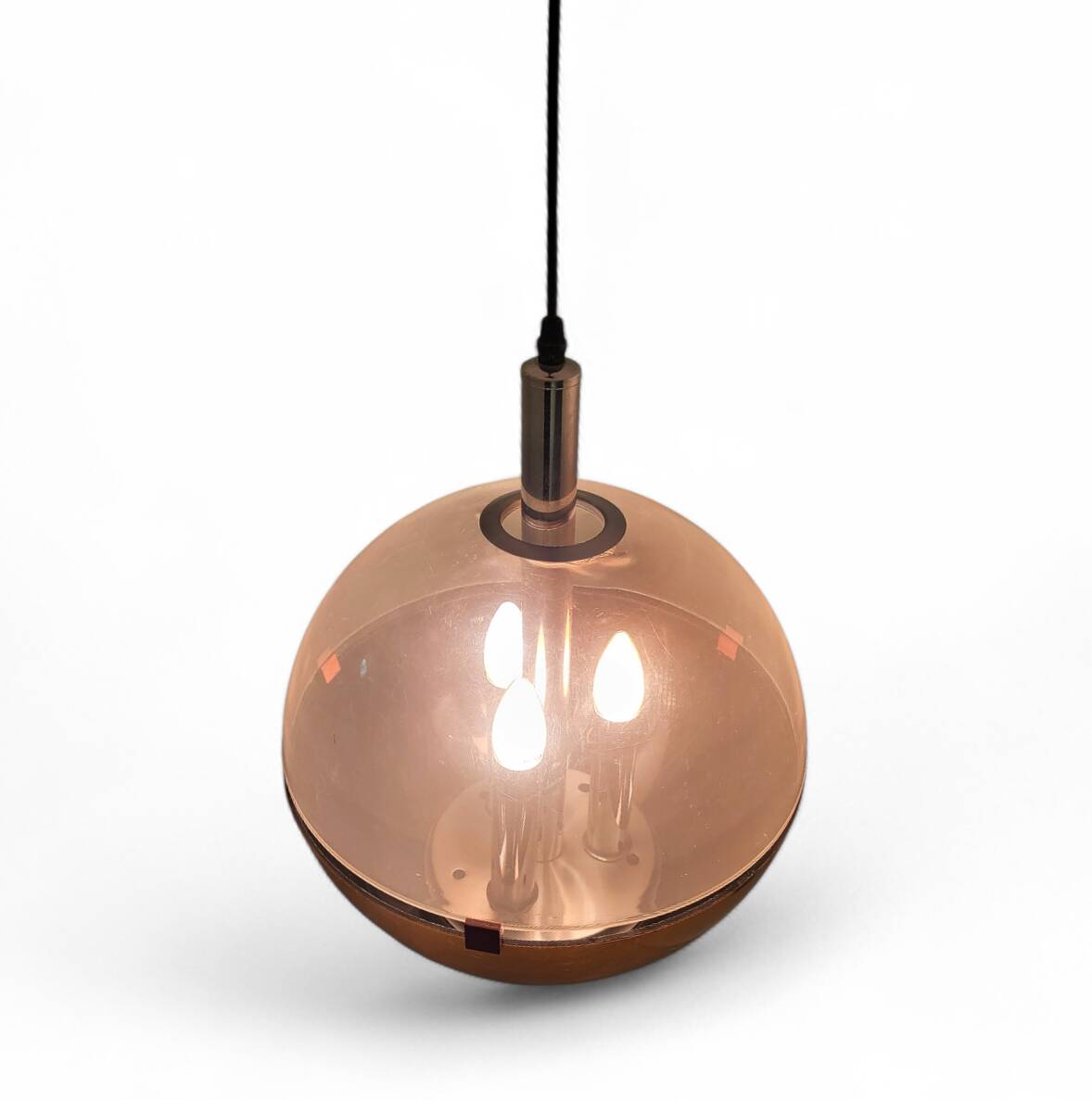 Space age ball pendant