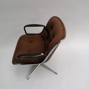 Fauteuil "executive chair" de Charles Pollock, édition Knoll 1er serie