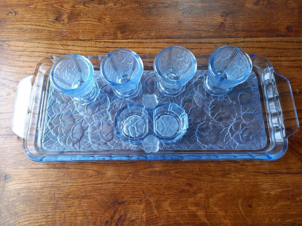 Vintage egg cup service